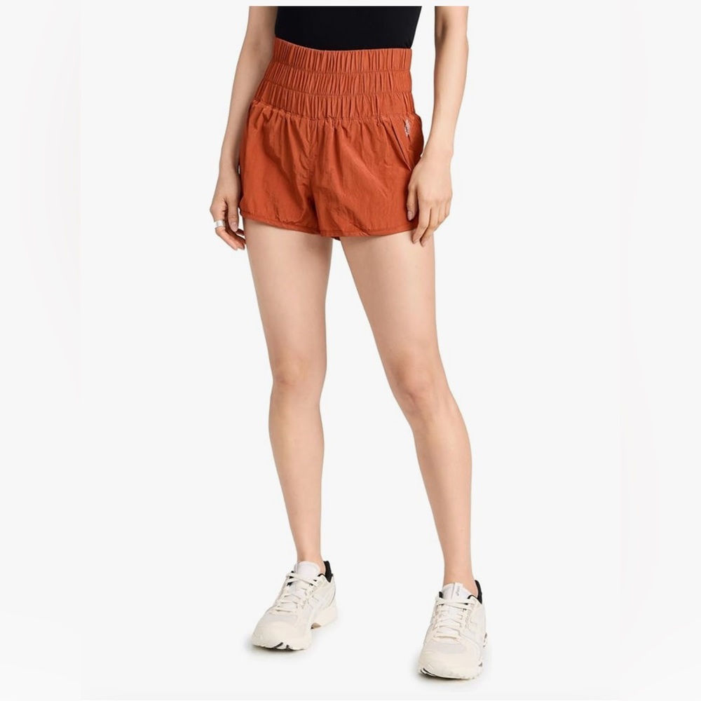 WAY HOME SHORTS SIZE MEDIUM